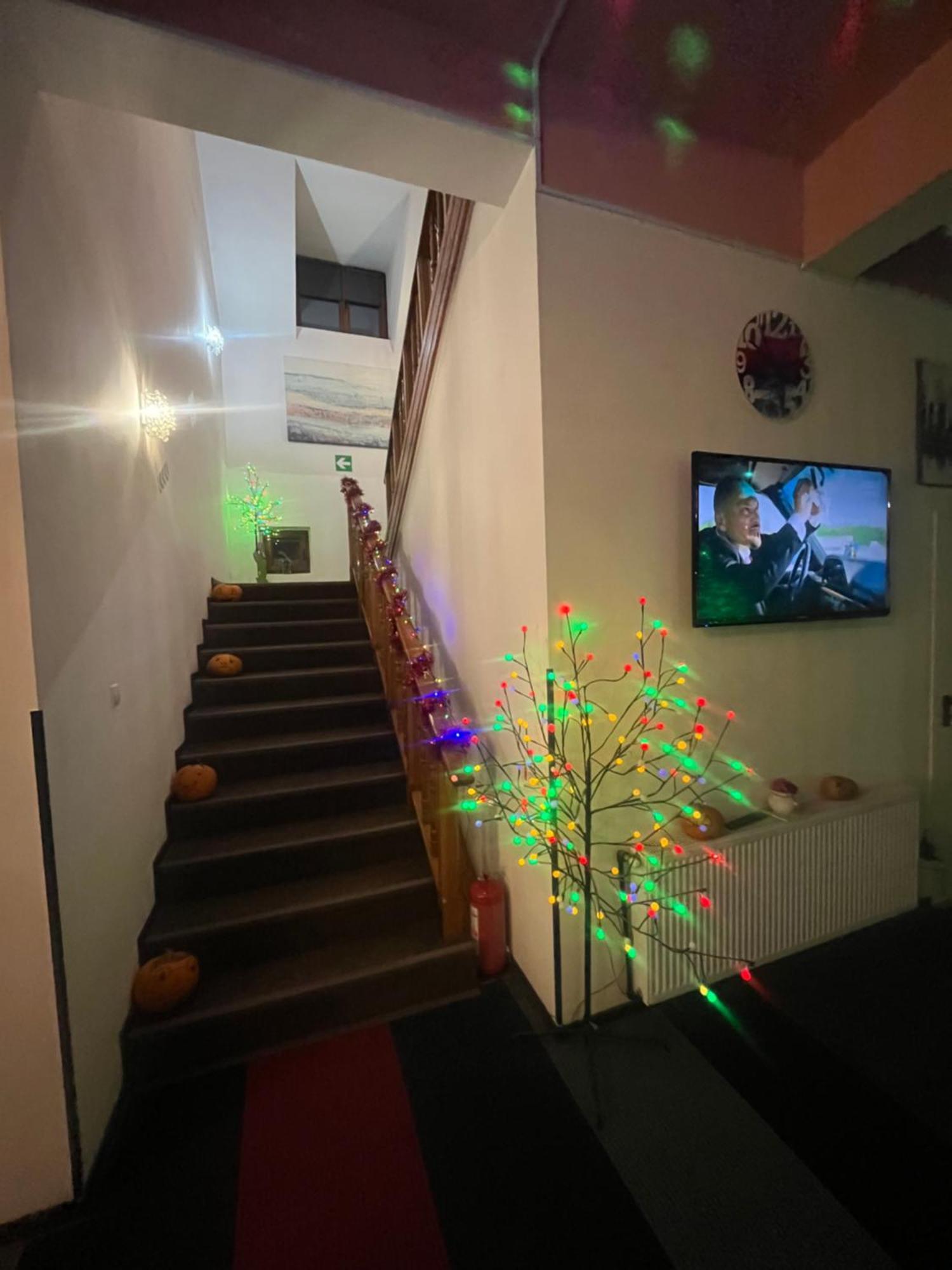 Prince Hotel ميركورا تشيوك المظهر الخارجي الصورة